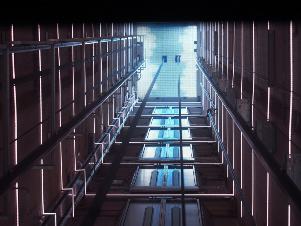 Cómo saber si el técnico ha realizado la revisión del ascensor en tu edificio: señales a considerar (II)