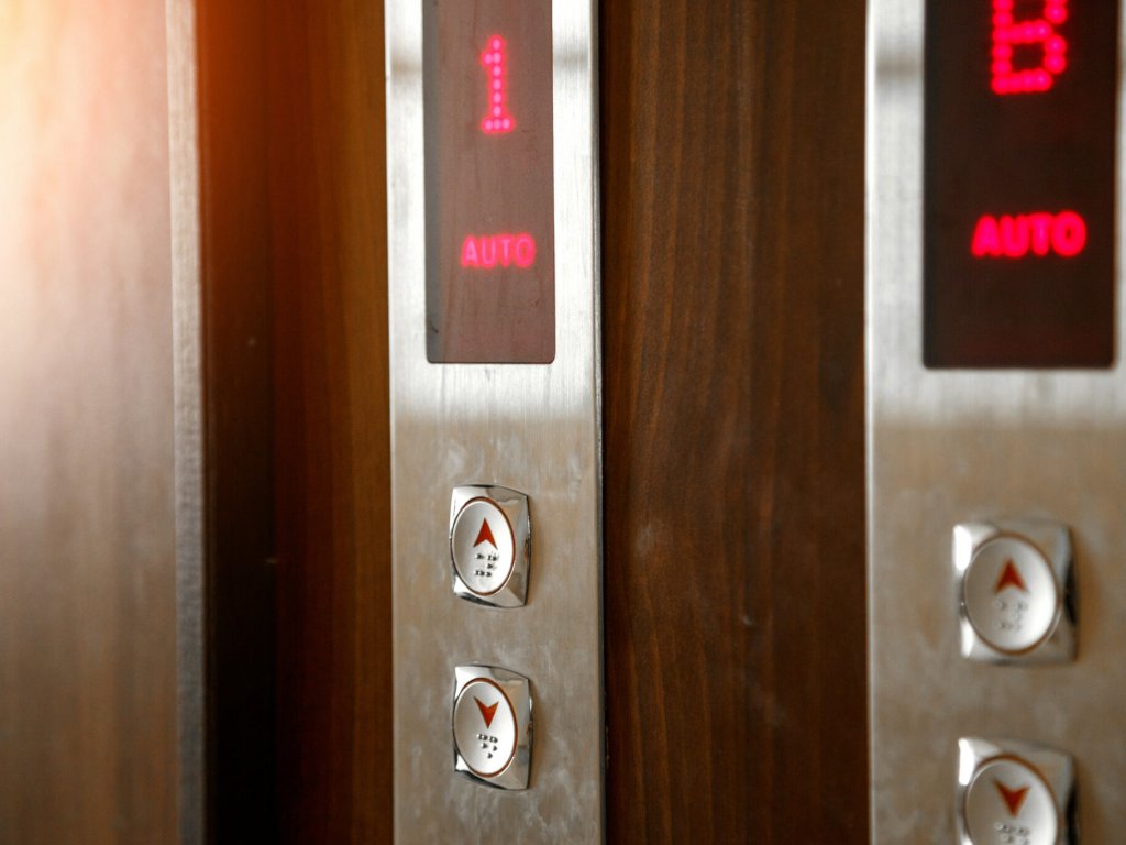 Mitos y verdades sobre los ascensores: lo que debes saber (I)