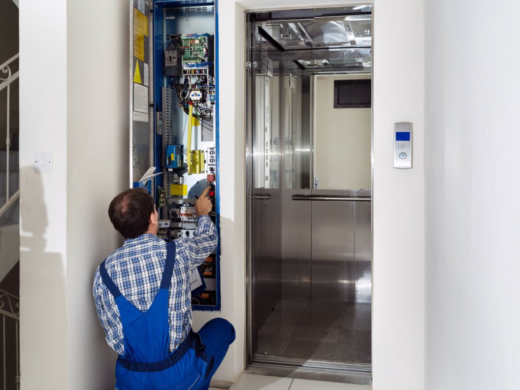 Los errores más comunes de las comunidades en el mantenimiento de ascensores (II)