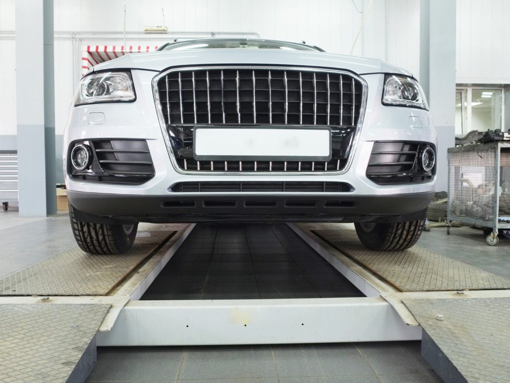 Montacoches: elevando la eficiencia en el movimiento de vehículos (II)