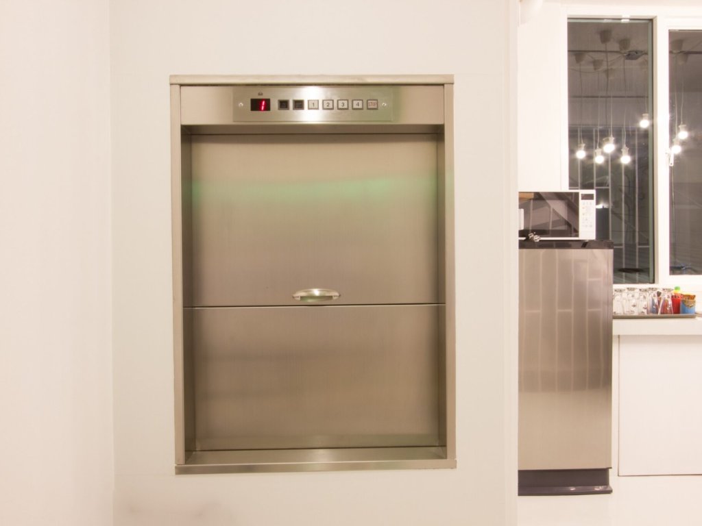 ¿Cuáles son los usos de un minicargas?