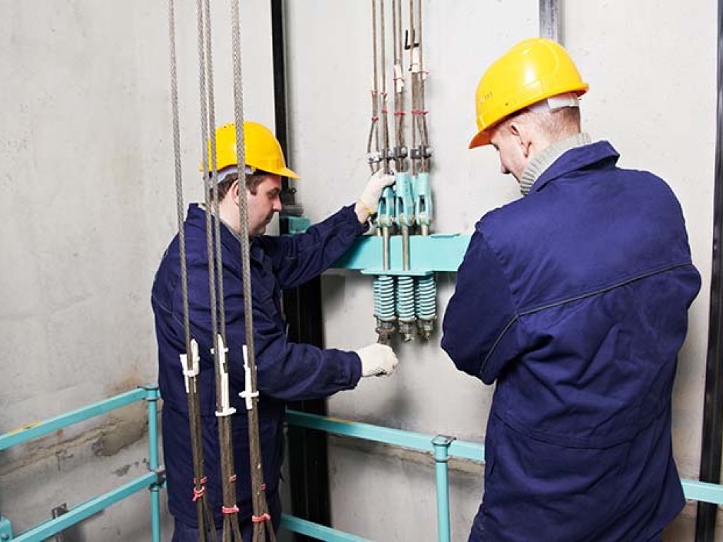 Cómo está formado un ascensor