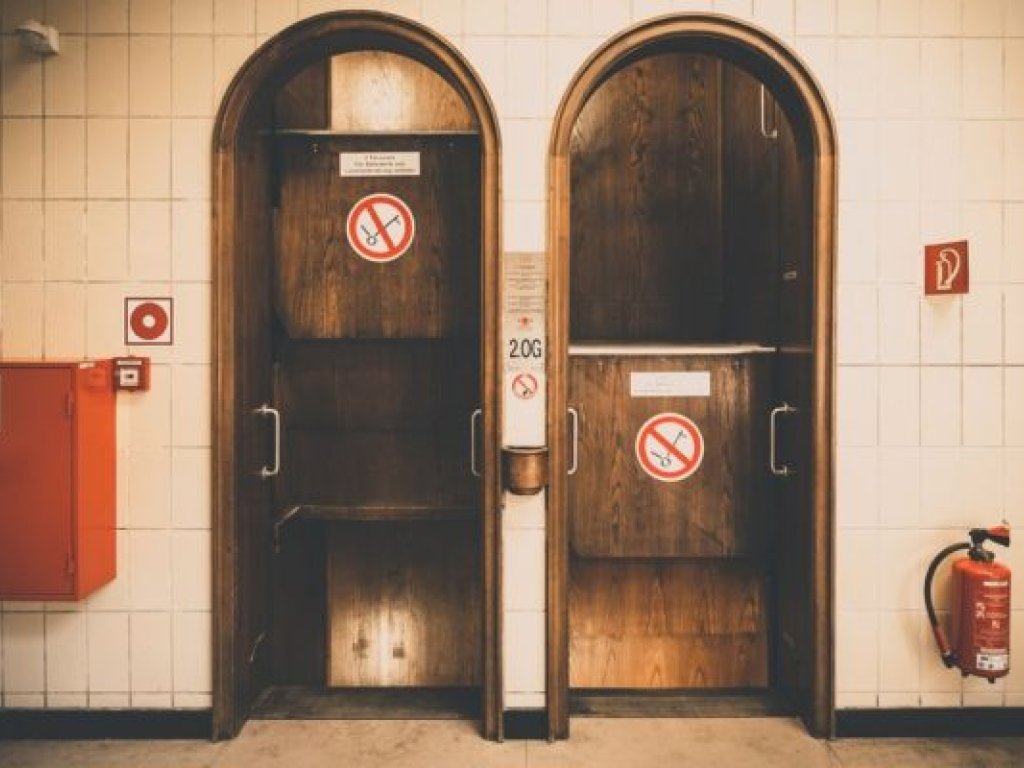 El ascensor prohibido