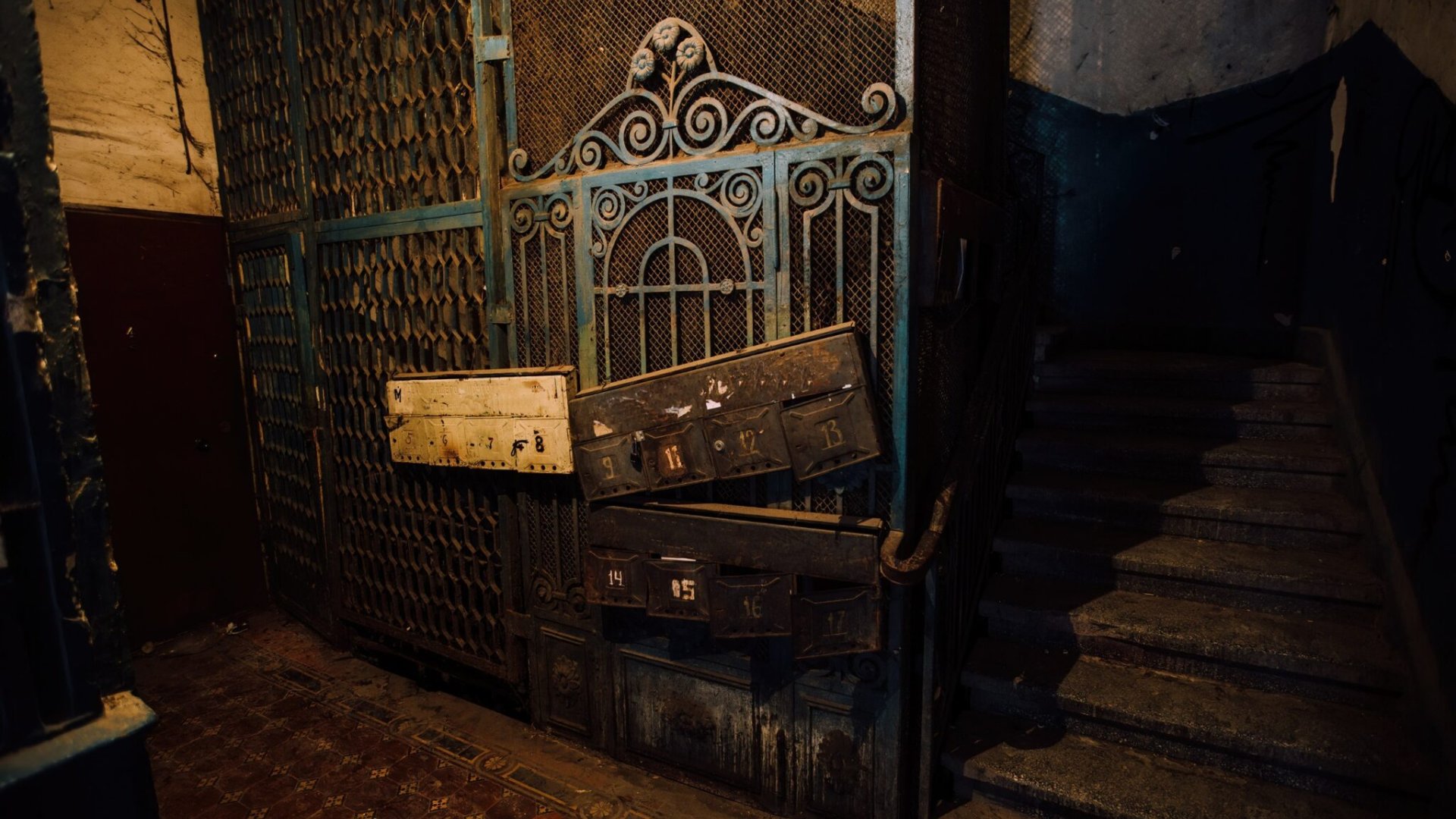 El ascensor más antiguo del mundo: la historia del primer elevador mecánico