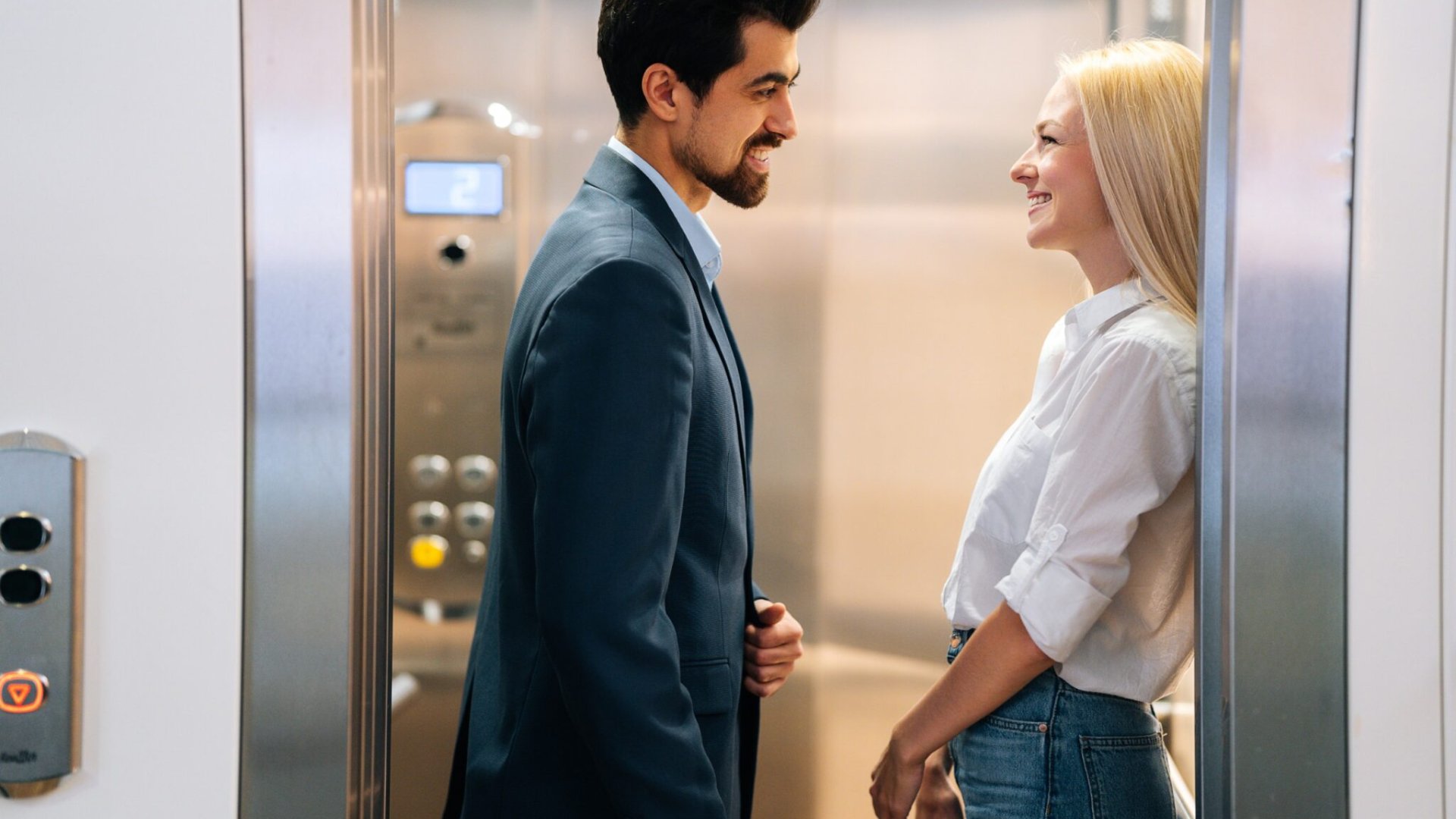 Las escenas de cine más memorables grabadas en ascensores (II)