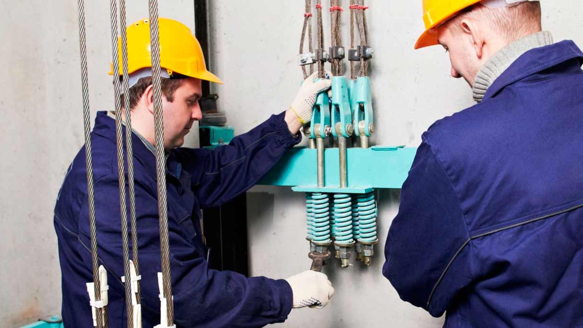 Pertor, especialista en modernización y reparación de ascensores